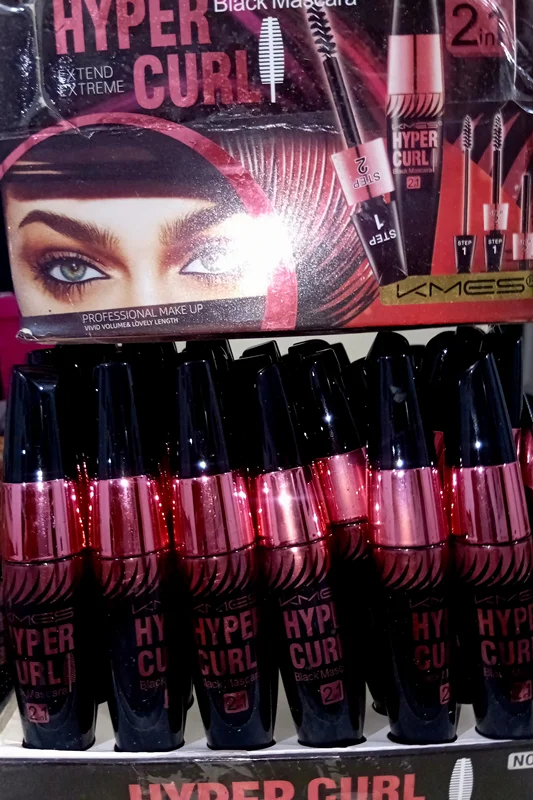 ریمل چشم هایپر کرول